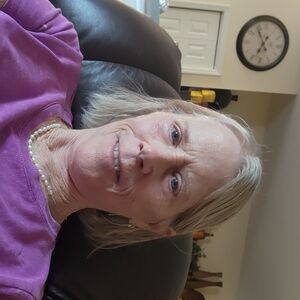 Meet your Posher, Cindy